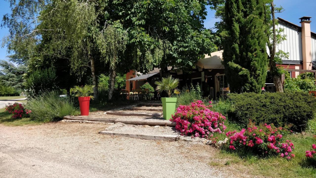 Camping Au Tour De L'Aveyron LʼHospitalet-du-Larzac المظهر الخارجي الصورة