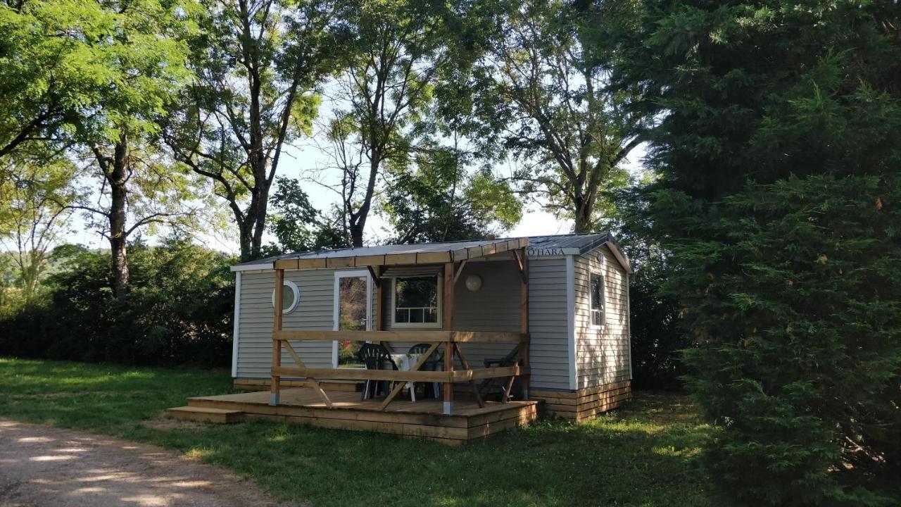 Camping Au Tour De L'Aveyron LʼHospitalet-du-Larzac المظهر الخارجي الصورة
