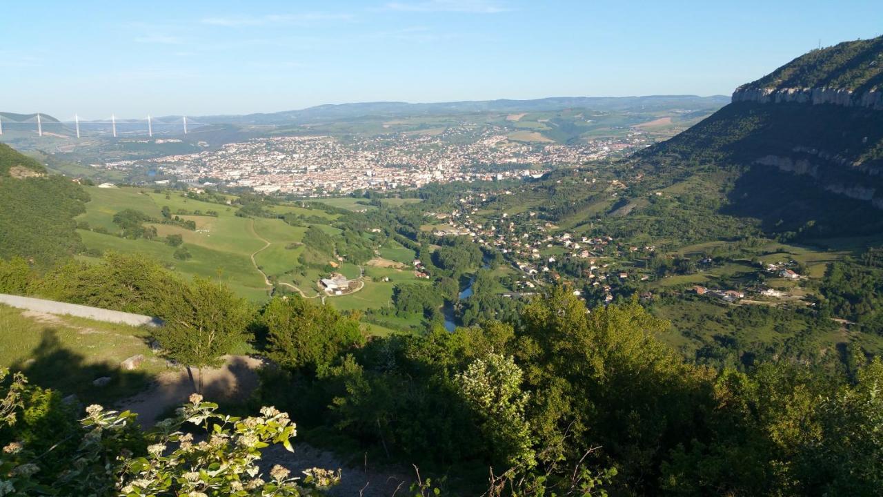 Camping Au Tour De L'Aveyron LʼHospitalet-du-Larzac المظهر الخارجي الصورة